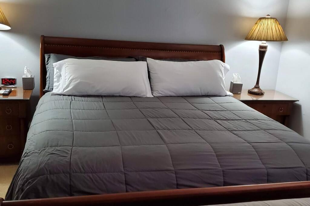 Fully Furnished, Beautiful, Spacious Two Bedroom Condo Lauderhill Luaran gambar